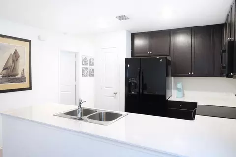 Kitchen - 609 Marty Allen Loop, Jarrell, TX 76537 photo 2 of 5