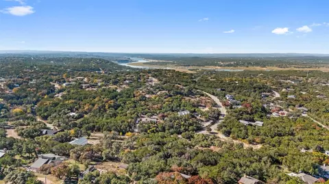 7601 White Oak Dr, Lago Vista, TX 78645