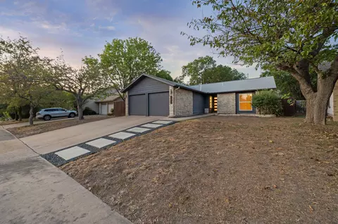 2008 Carriage Park Ln, Austin, TX 78727