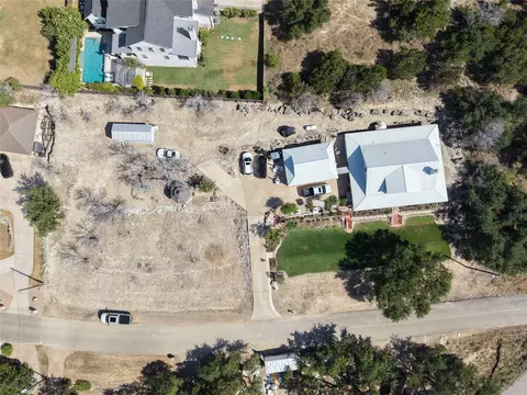 View/Area - 403 Sinclair Dr, Spicewood, TX 78669 photo 2 of 2