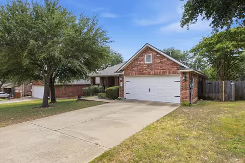 Exterior - 2409 Silver Spur Ln, Leander, TX 78641 photo 2 of 6