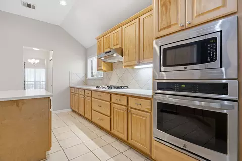 Kitchen - 2409 Silver Spur Ln, Leander, TX 78641 photo 2 of 3