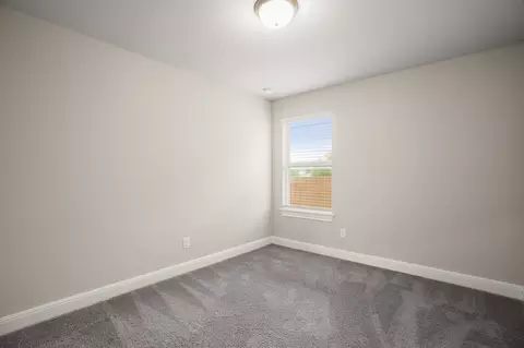 Bedroom - 2209 Hat Bender Loop, Round Rock, TX 78664 photo 5 of 7