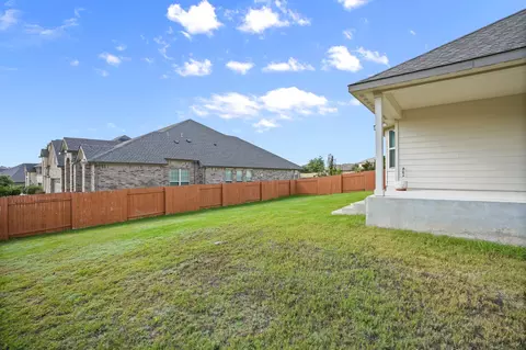 Exterior - 2209 Hat Bender Loop, Round Rock, TX 78664 photo 2 of 4