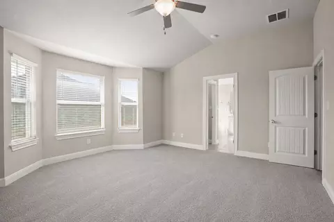Bedroom - 2209 Hat Bender Loop, Round Rock, TX 78664 photo 3 of 7