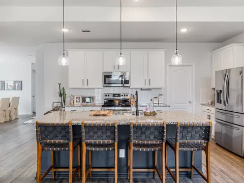 Kitchen - 320 Old Trinity Way, Georgetown, TX 78628 photo 5 of 5