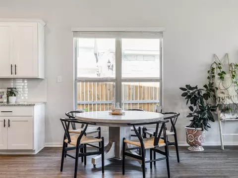 Dining - 320 Old Trinity Way, Georgetown, TX 78628 photo 2 of 2