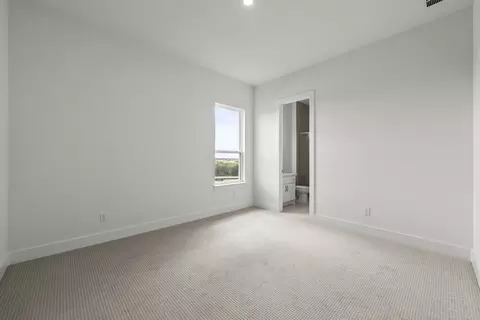 Bedroom - 136 Dawn Dr, Kyle, TX 78640 photo 6 of 10