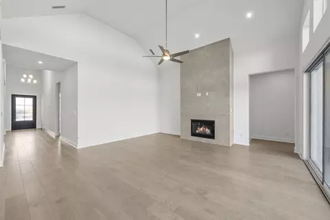 Living - 136 Dawn Dr, Kyle, TX 78640 photo 3 of 5