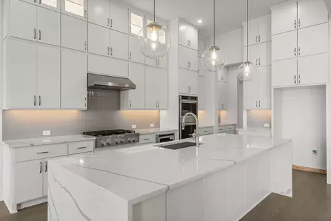 Kitchen - 136 Dawn Dr, Kyle, TX 78640 photo 2 of 3