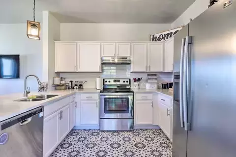 Kitchen - 1404 E 3rd St, Georgetown, TX 78626 photo 2 of 2