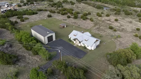 7943 W Fm 243, Bertram, TX 78605