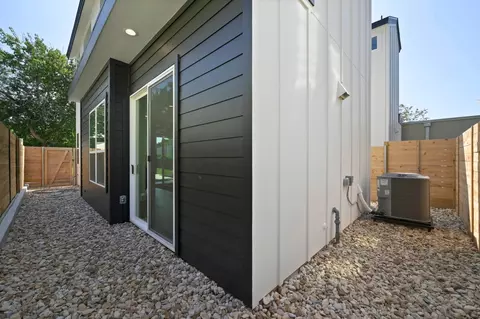 Exterior - 1407 Cedar Ave #2, Austin, TX 78702 photo 4 of 5