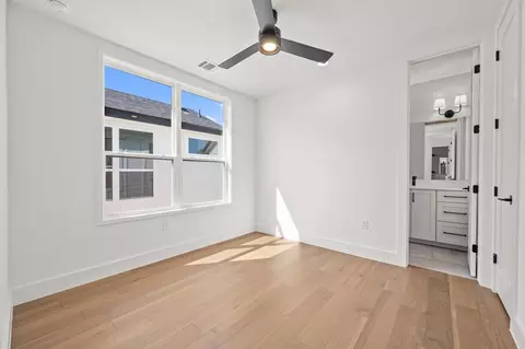 Bedroom - 1407 Cedar Ave #2, Austin, TX 78702 photo 4 of 4