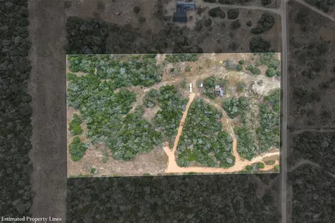 3301 Chuckwagon Rd, Luling, TX 78648 photo 7