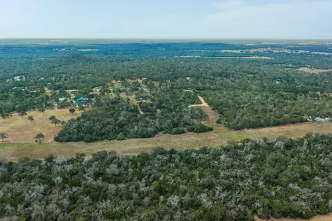 3301 Chuckwagon Rd, Luling, TX 78648 photo 23