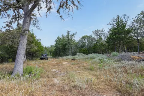 3301 Chuckwagon Rd, Luling, TX 78648 photo 11