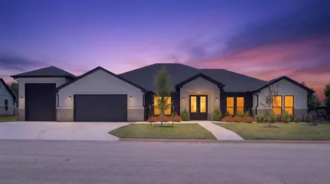 103 Still Meadow Dr, Kingsland, TX 78639