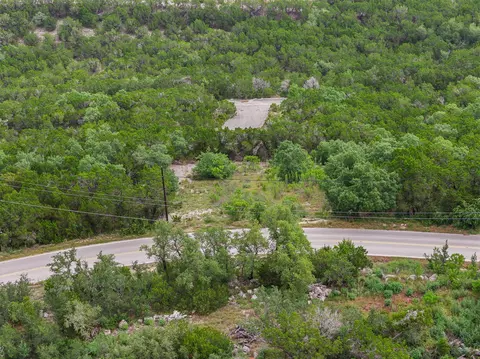 21400 Bison Trl, Lago Vista, TX 78645