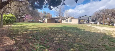 10908 5th St #B, Jonestown, TX 78645