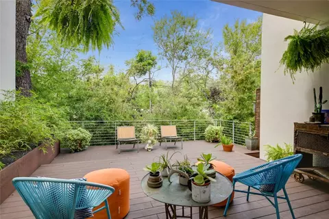 1715 Giles St #A, Austin, TX 78722
