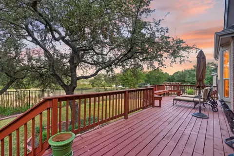 10500 Avery Club Dr #10, Austin, TX 78717