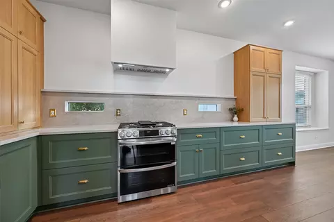 Kitchen - 4719 Mather, Kyle, TX 78640 photo 5 of 7