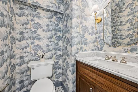 Bath - 4719 Mather, Kyle, TX 78640 photo 6 of 6