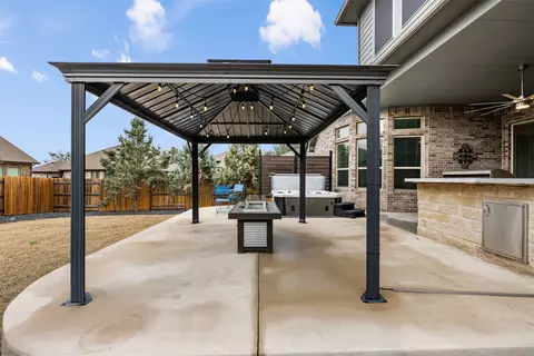 Exterior - 2501 Costera St, Leander, TX 78641 photo 5 of 7