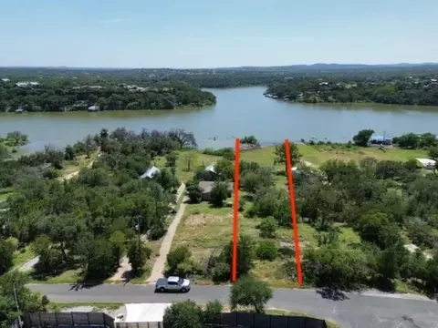 24911 Lake View Dr, Spicewood, TX 78669