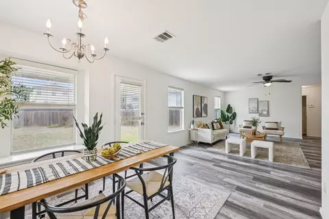 326 Covent Dr, Kyle, TX 78640