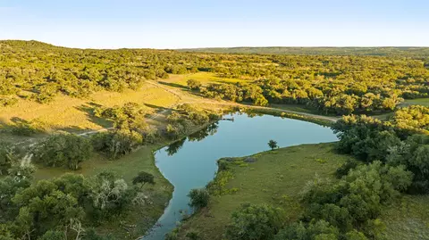 4318 Maenius Rd, Blanco, TX 78606 photo 5