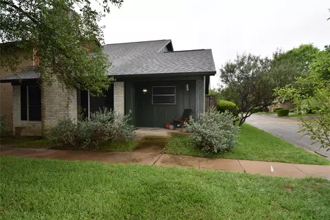 Exterior - 2000 Millay Dr, Austin, TX 78752 photo 2 of 11