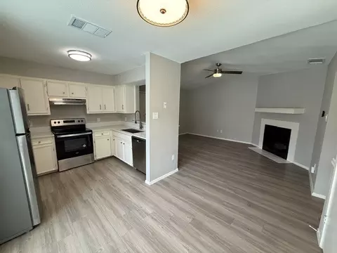 10616 Mellow Meadows Dr #43C, Austin, TX 78750