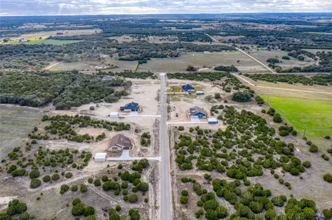 187 Whispering Wind Rd, Bertram, TX 78605