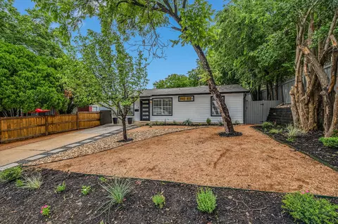 114 Havana St, Austin, TX 78704