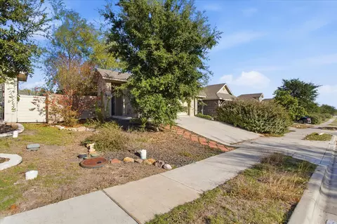 Exterior - 514 Nautical Loop, Kyle, TX 78640 photo 3 of 14