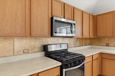 Kitchen - 514 Nautical Loop, Kyle, TX 78640 photo 2 of 2