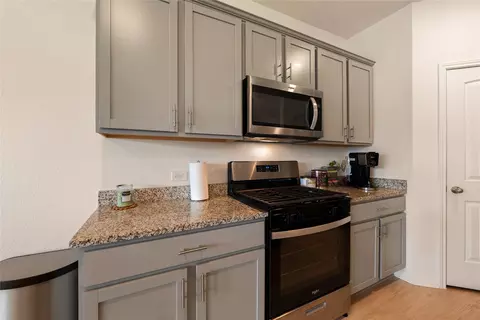 Kitchen - 2428 Hackamore Dr, Leander, TX 78641 photo 3 of 4