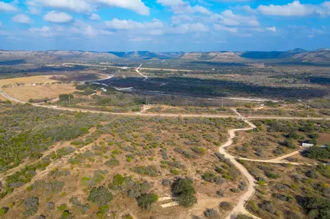 Undisclosed, Uvalde, TX 78801 photo 33