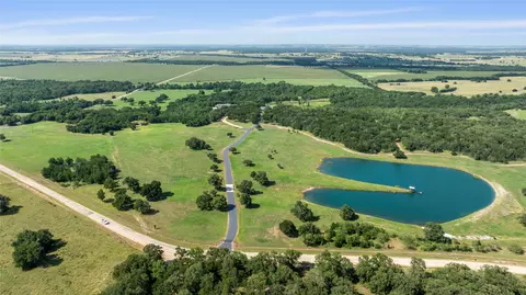 19102 Post Oak Rd, Bartlett, TX 76511 photo 4