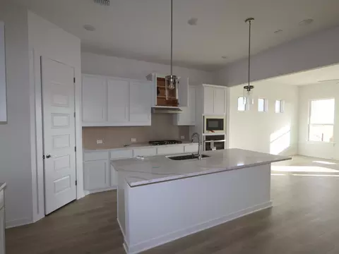 Kitchen - 804 Corvallis Dr, Leander, TX 78641 photo 4 of 4