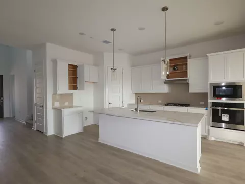 Kitchen - 804 Corvallis Dr, Leander, TX 78641 photo 2 of 4