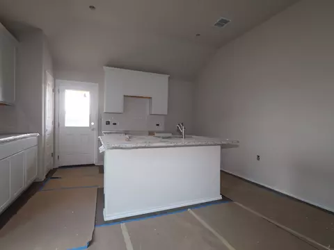 Kitchen - 7404 Pullman Cv, Austin, TX 78747 photo 3 of 4