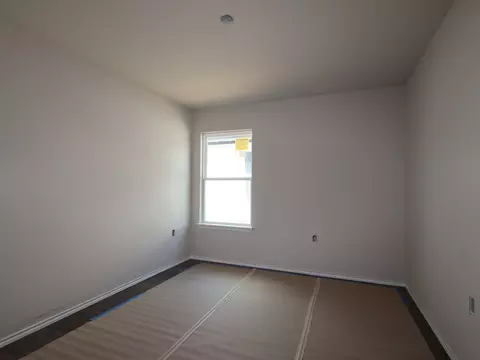 Bedroom - 7404 Pullman Cv, Austin, TX 78747 photo 5 of 6