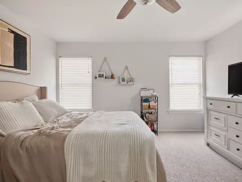 Bedroom - 2008 Lear Ln, Austin, TX 78745 photo 1 of 7