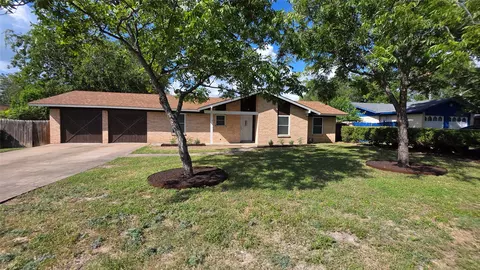 1108 Gobi Dr, Austin, TX 78745