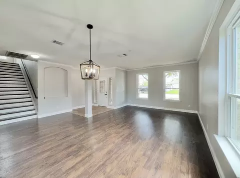 Living - 17821 Floribundas, Elgin, TX 78621 photo 4 of 5