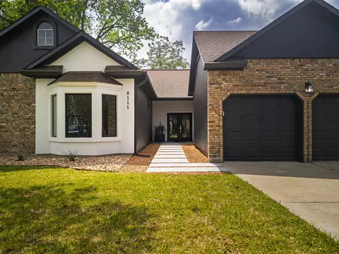 8111 Elkhorn Mountain Trl, Austin, TX 78729