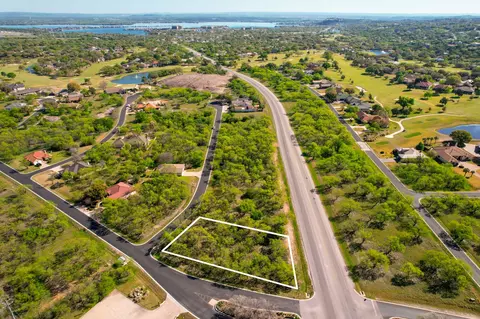 101 Springfield Dr, Horseshoe Bay, TX 78657